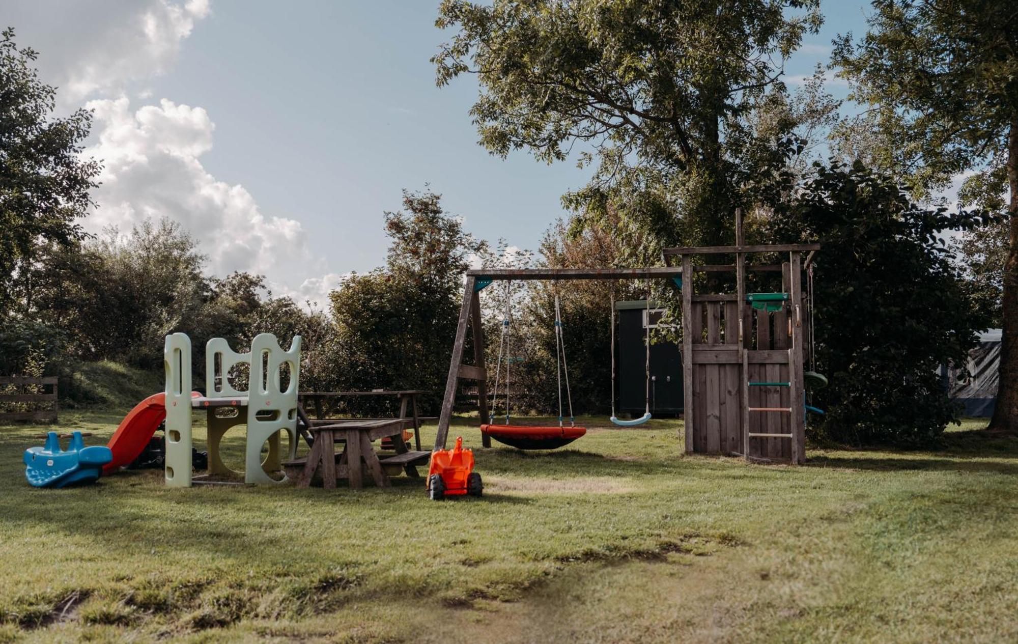 Chalet Tulpenweide - Recreatie Breezand エクステリア 写真